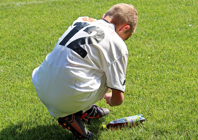 次逆境中的 次逆境中的